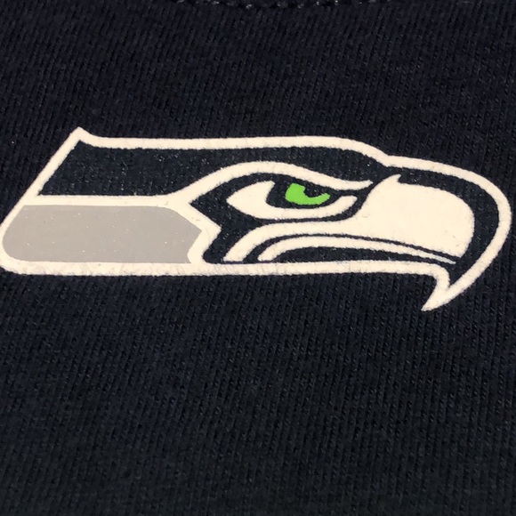 Seattle Seahawks NFL t-shirt. Small - Picture 2 of 3